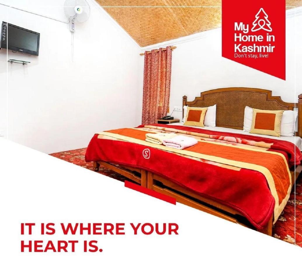 Hotel Al Azrah Srinagar  Bagian luar foto